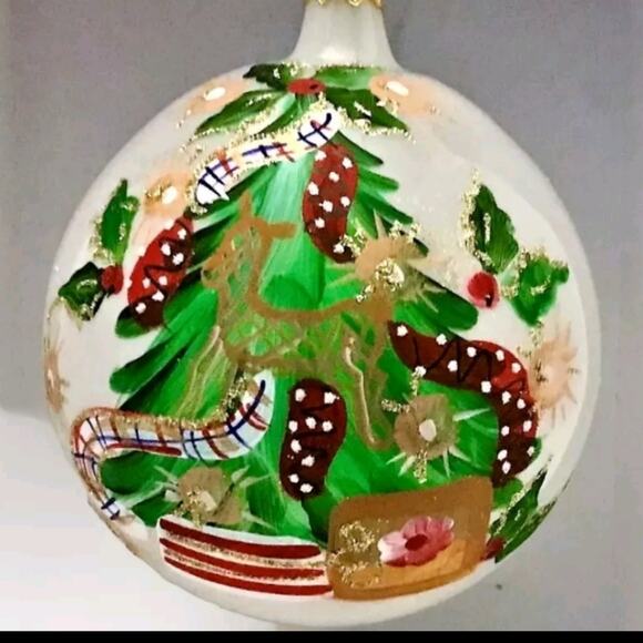 Christmas Bellagio Italian Mouth Blown Hand Painted Glass, Christmas Tree, 4.5" - Picture 3 of 5